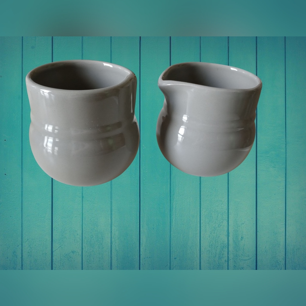 Cream And Sugar Set.